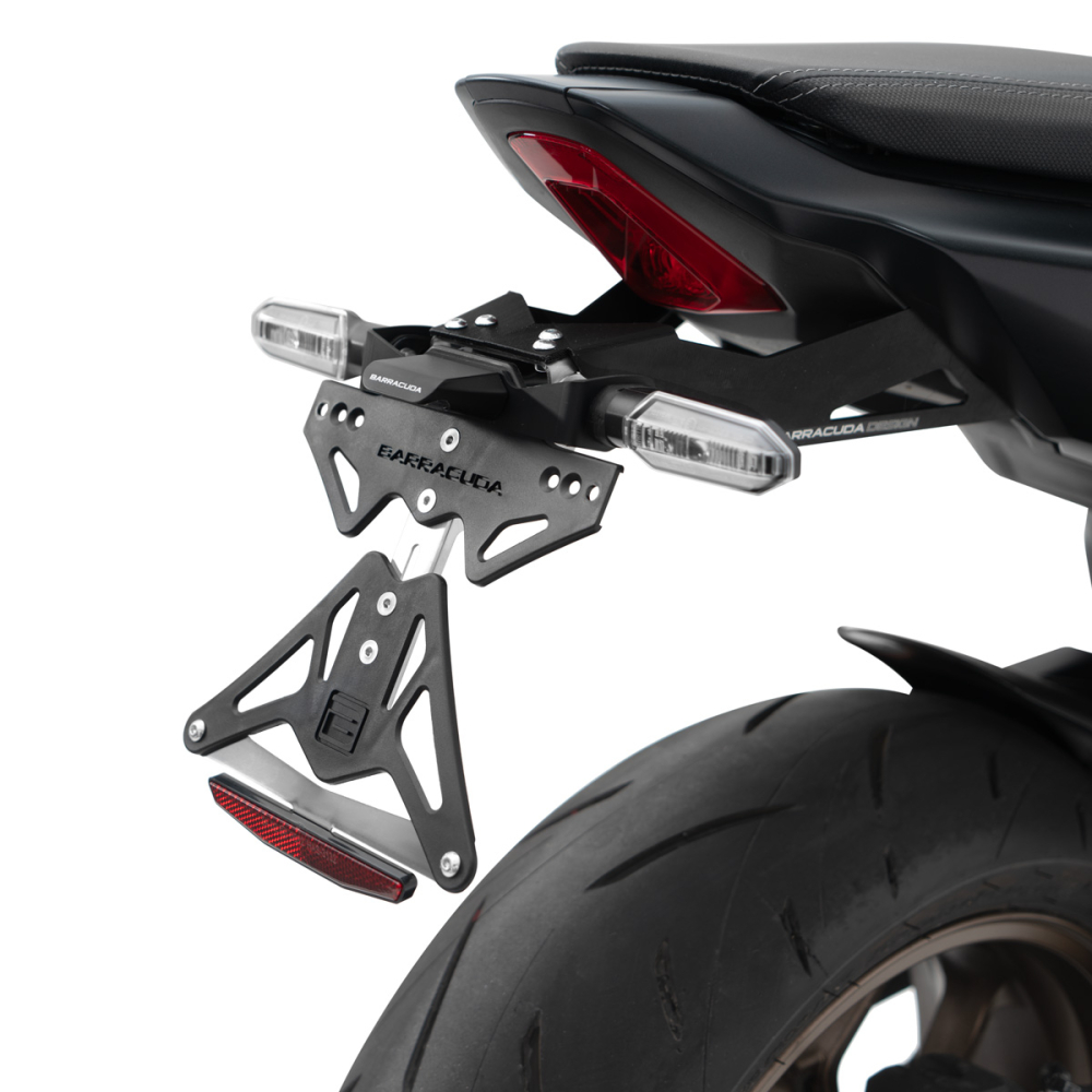 PORTAMATRICULA HONDA CB 650 R 2024  PARA INTERMITENTES ORIGINALES
